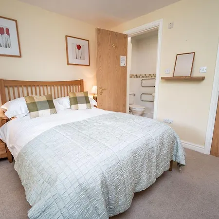 11 Howrah's Court 펜션 *